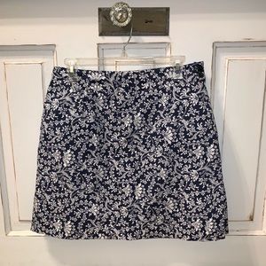 Skort (skirt over shorts), like new, 18” length